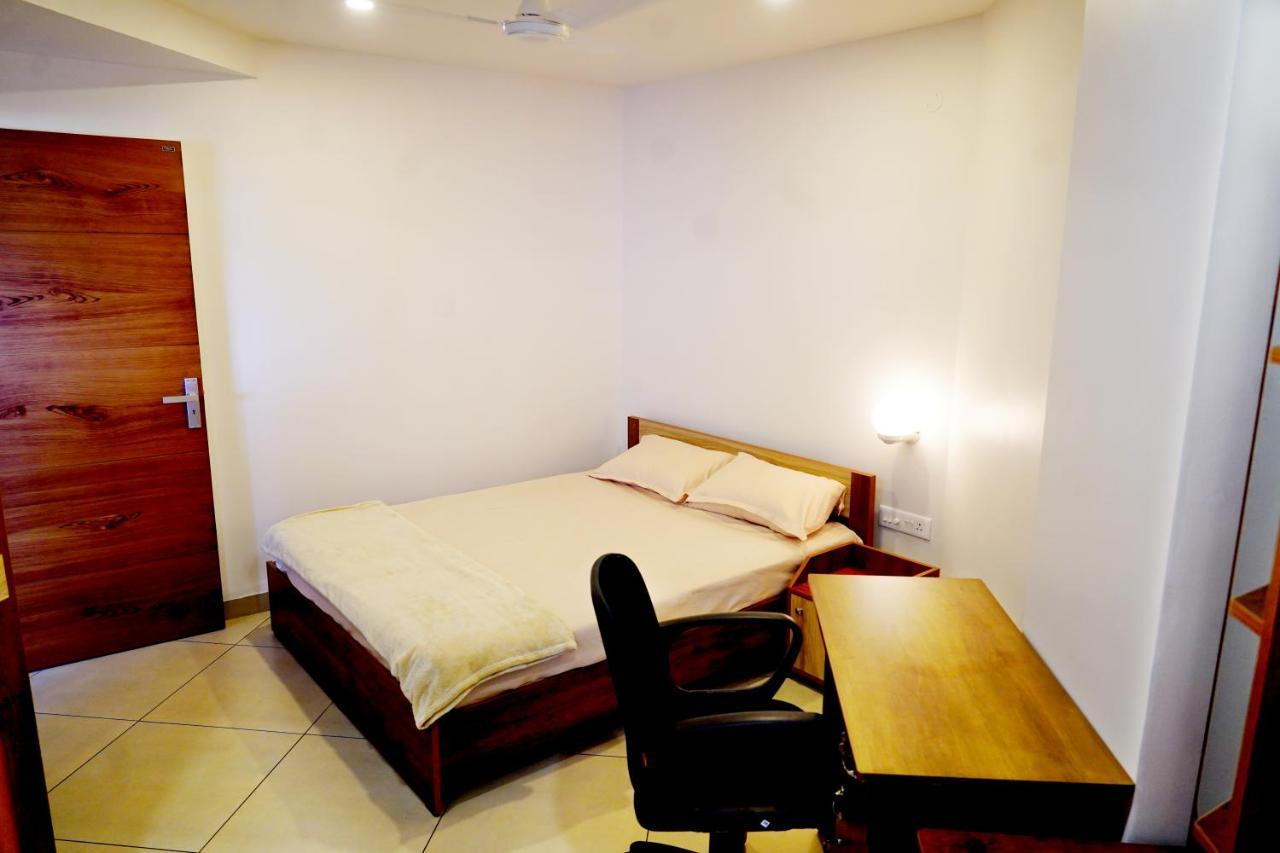 Kadampanattu'S Homestay Kochi Esterno foto