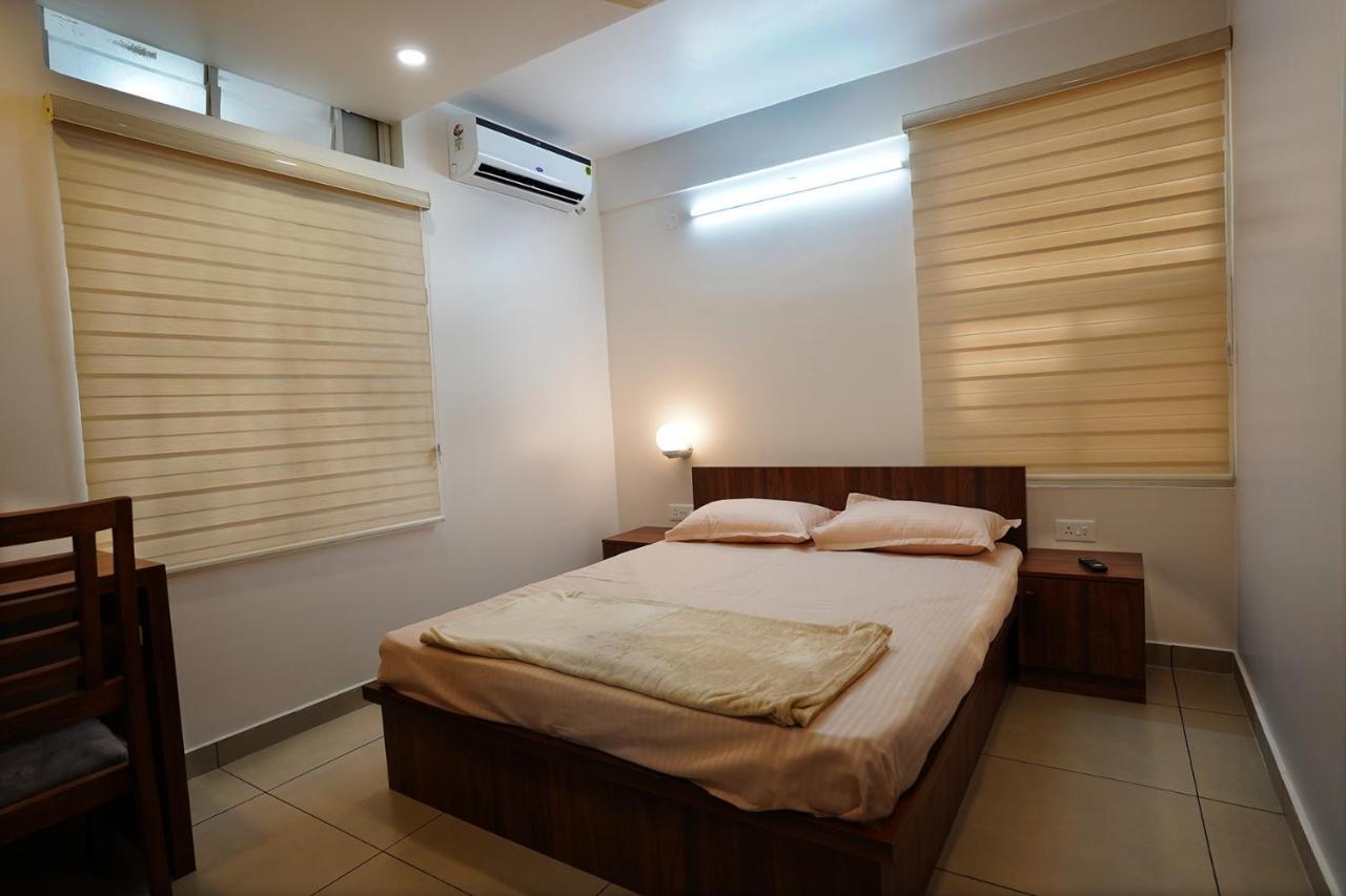 Kadampanattu'S Homestay Kochi Esterno foto